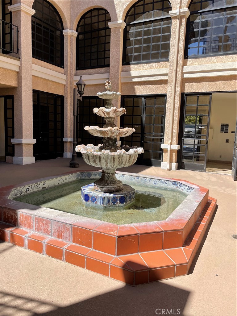 734 Silver Spur Road 202