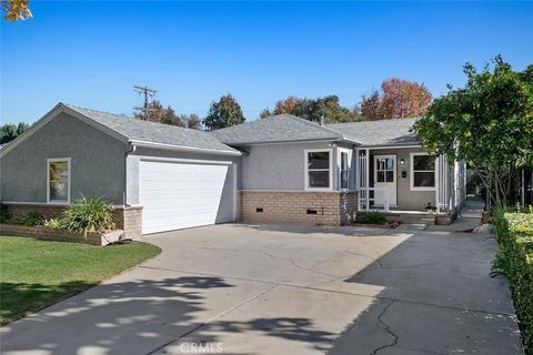 A home in Reseda