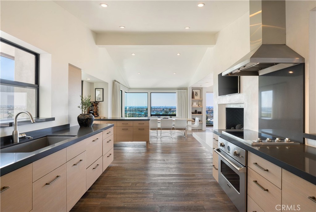 Kings Road (KGRD) - Residential