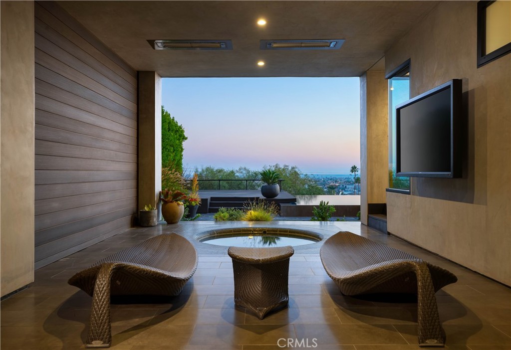 Kings Road (KGRD) - Residential