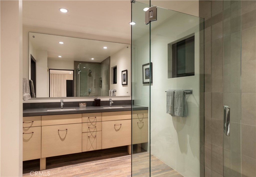 Kings Road (KGRD) - Residential