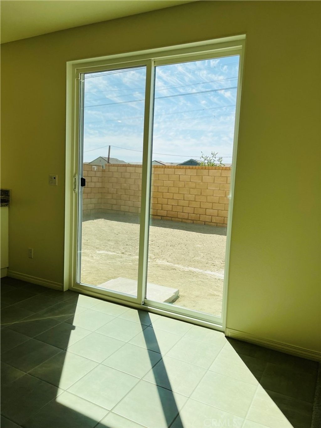 listing image 130720691608573847094