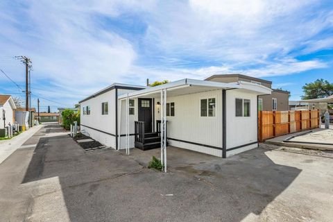 7495 Oakland Road 18 La Mesa CA 91942