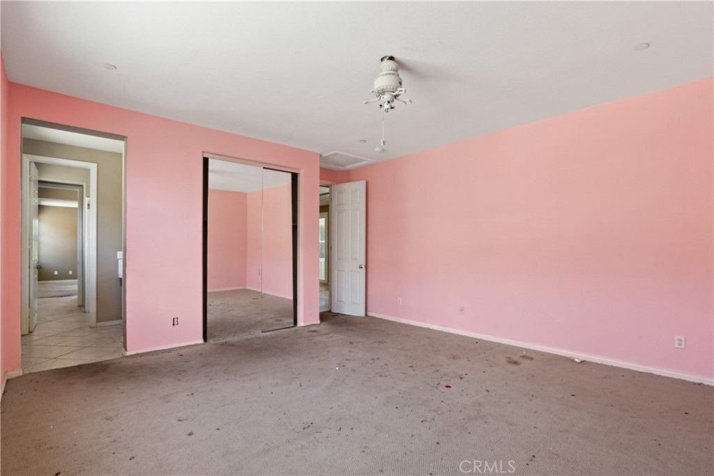 listing image 130728333266075558028