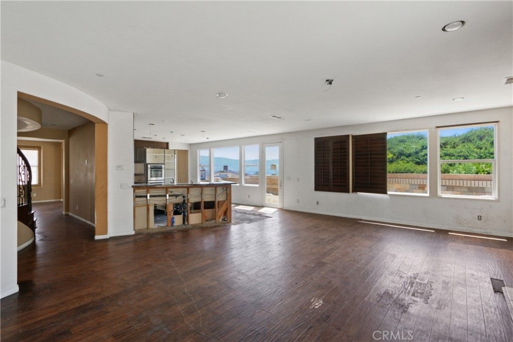 listing image 130724751446442446606