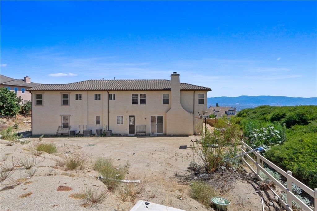 listing image 130728766146670846192