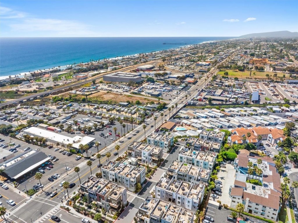 Photo 54 of 62 of 1570 Vista Del Mar Way 2 townhome