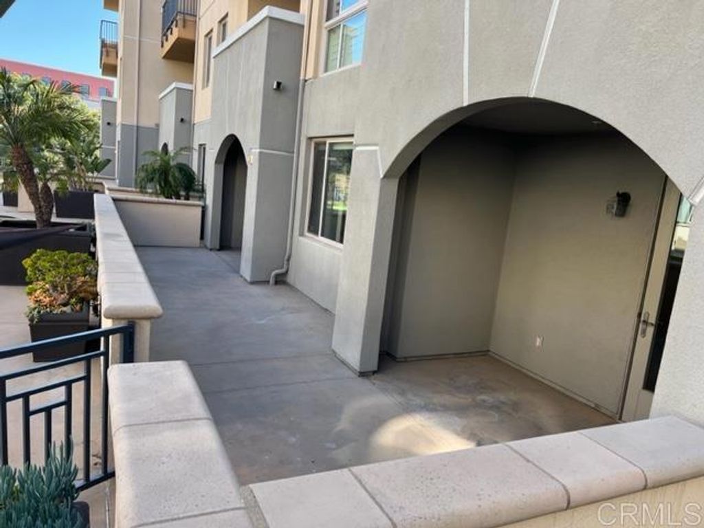 listing image 130726263270333198522