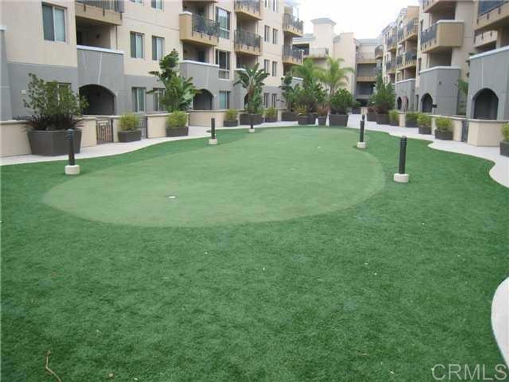 listing image 130721249889259043226