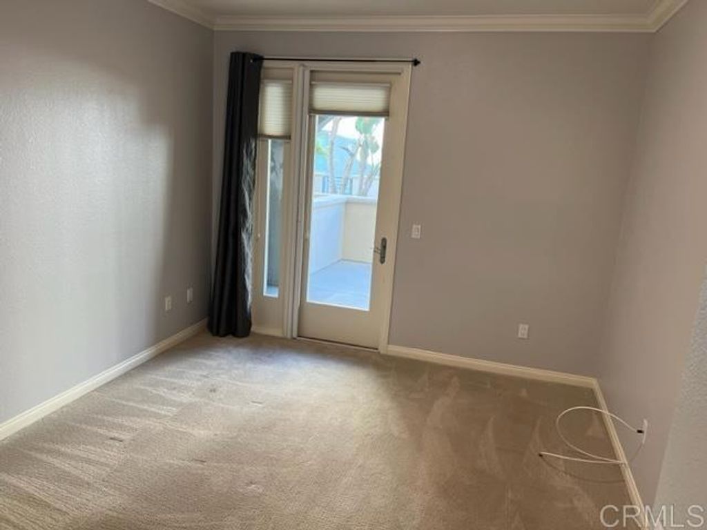 listing image 130720350111247069518