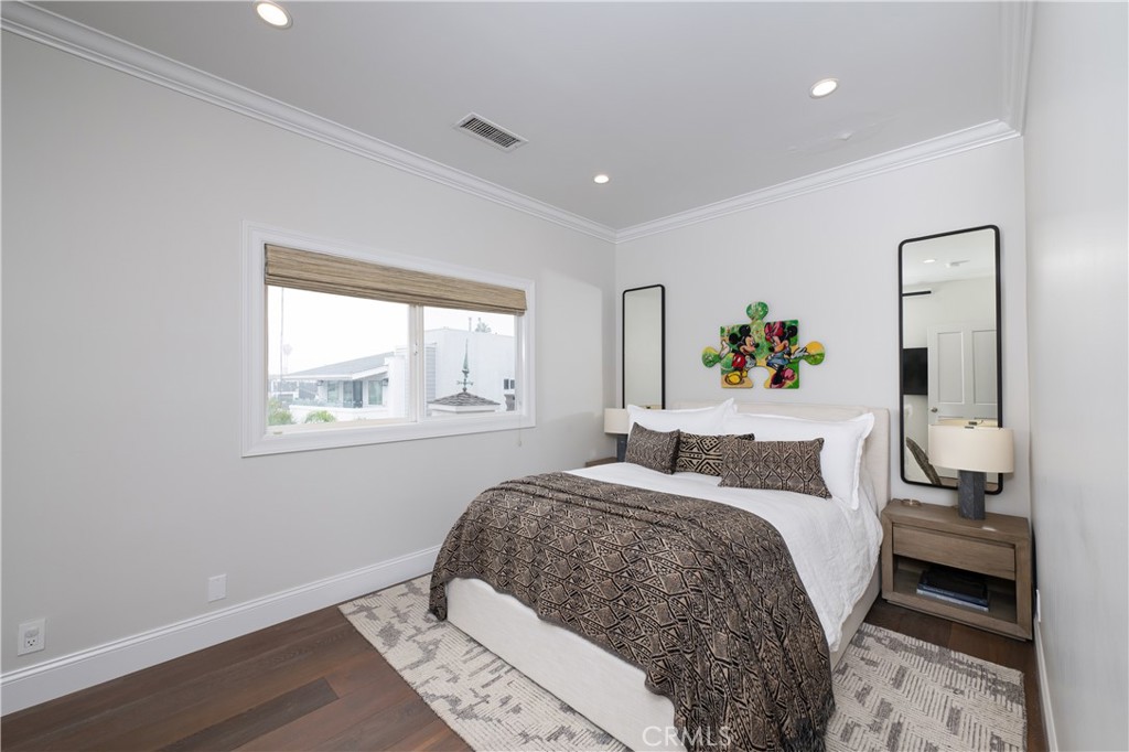 Balboa Coves (BLCV) - Residential