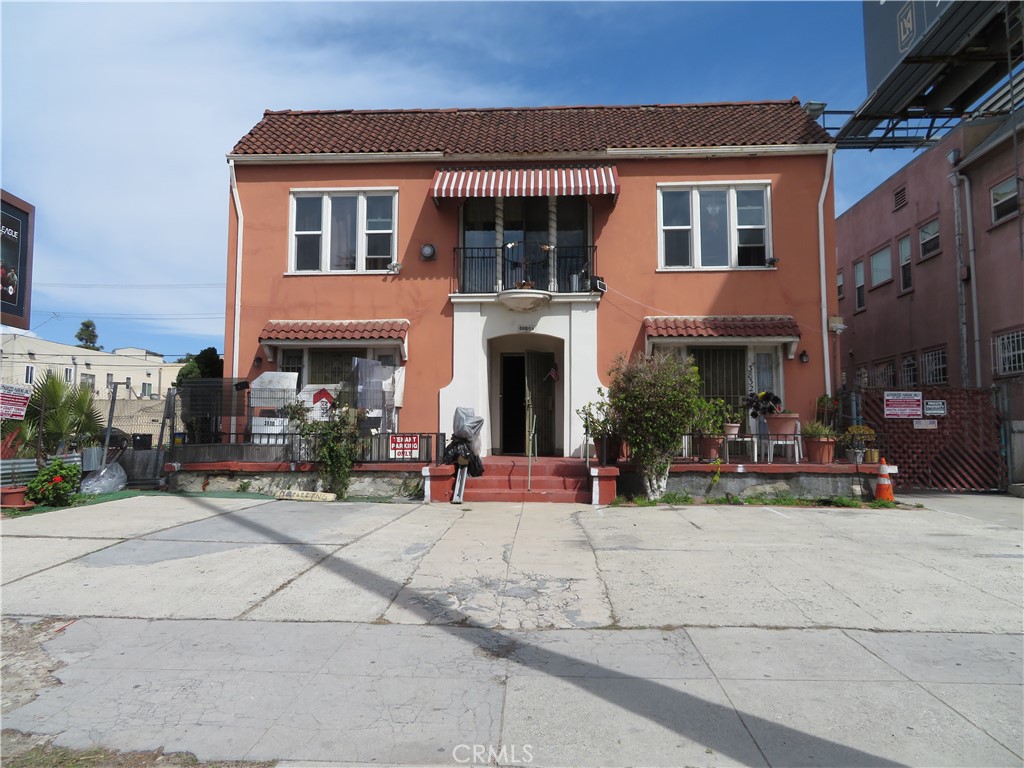 3830 S Figueroa Street