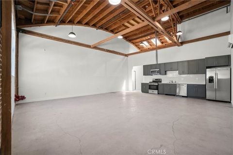Photo of 1901 S Pacific Avenue #3, San Pedro, CA 90731 (MLS # SB24194741) Photo of 1901 S Pacific Avenue #3, San Pedro, CA 90731 (MLS # SB24194741)