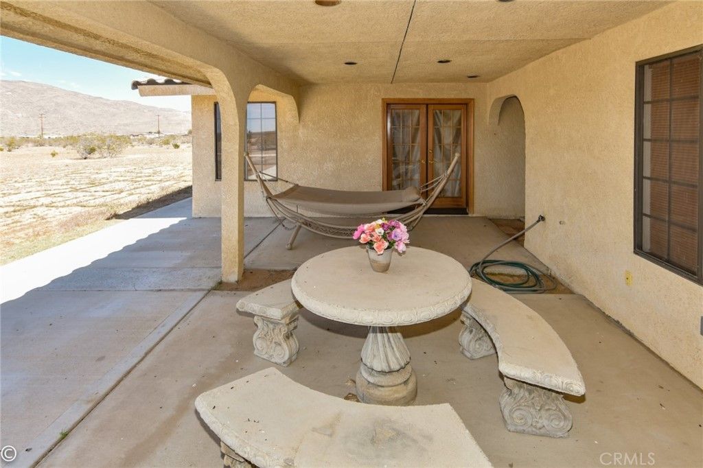 listing image 130720225821112719653