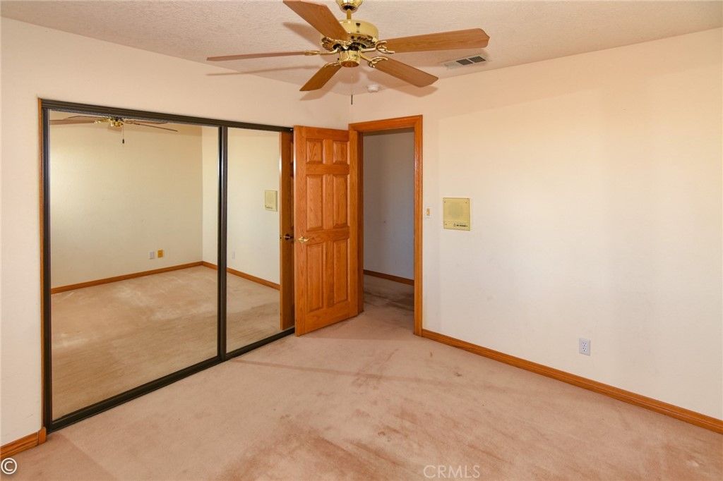listing image 130723508751595701729