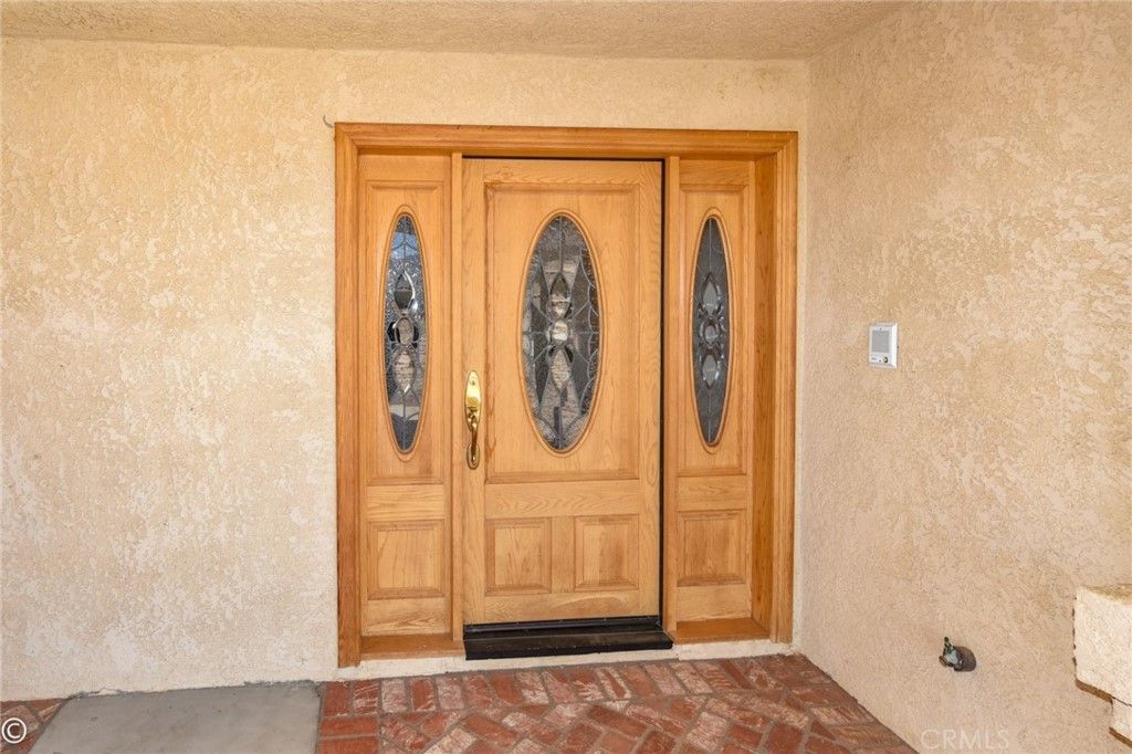 listing image 130724998486191797685