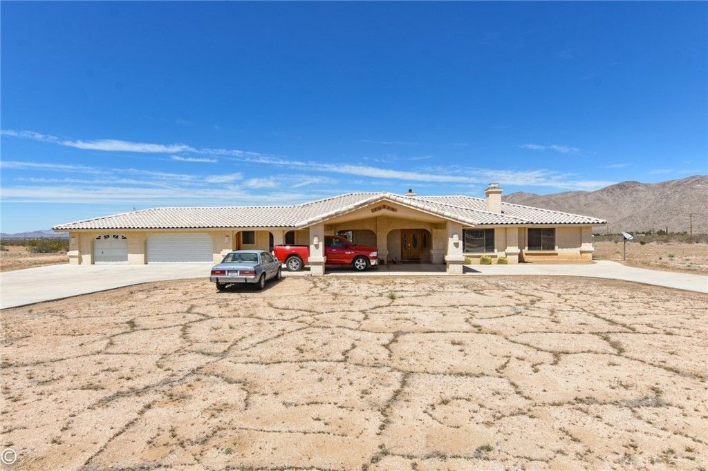listing image 130728590304652712336