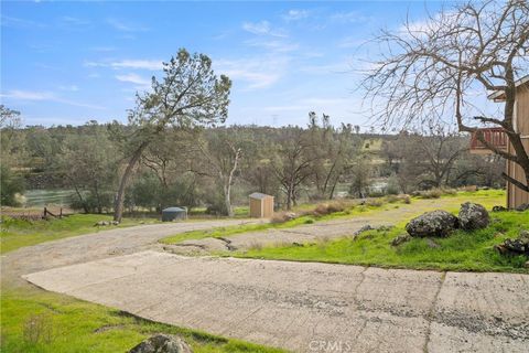 A home in Oroville