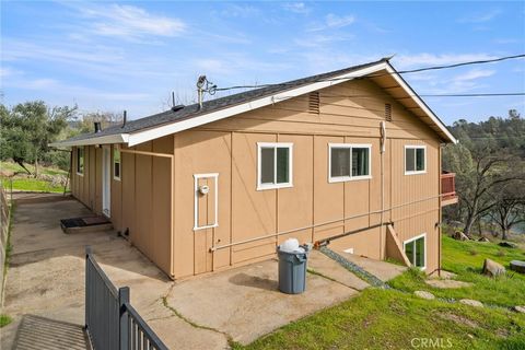 A home in Oroville