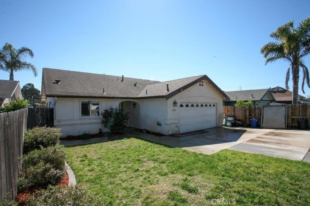 listing image 130721447715496600256
