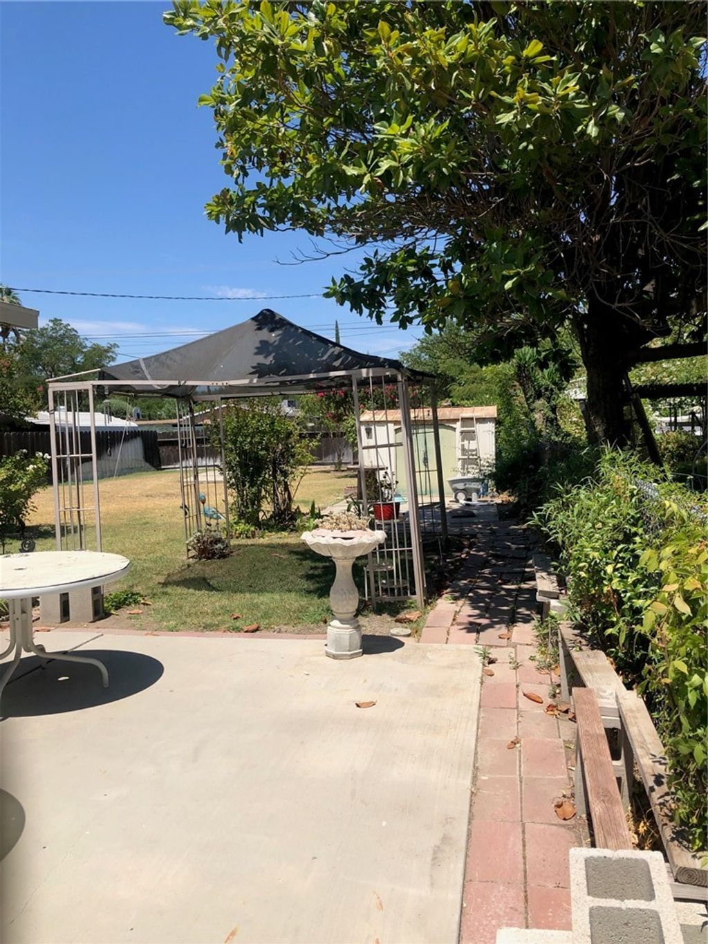 listing image 130728278676828889528