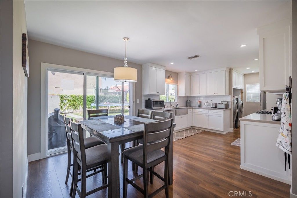 listing image 130728910207058627390
