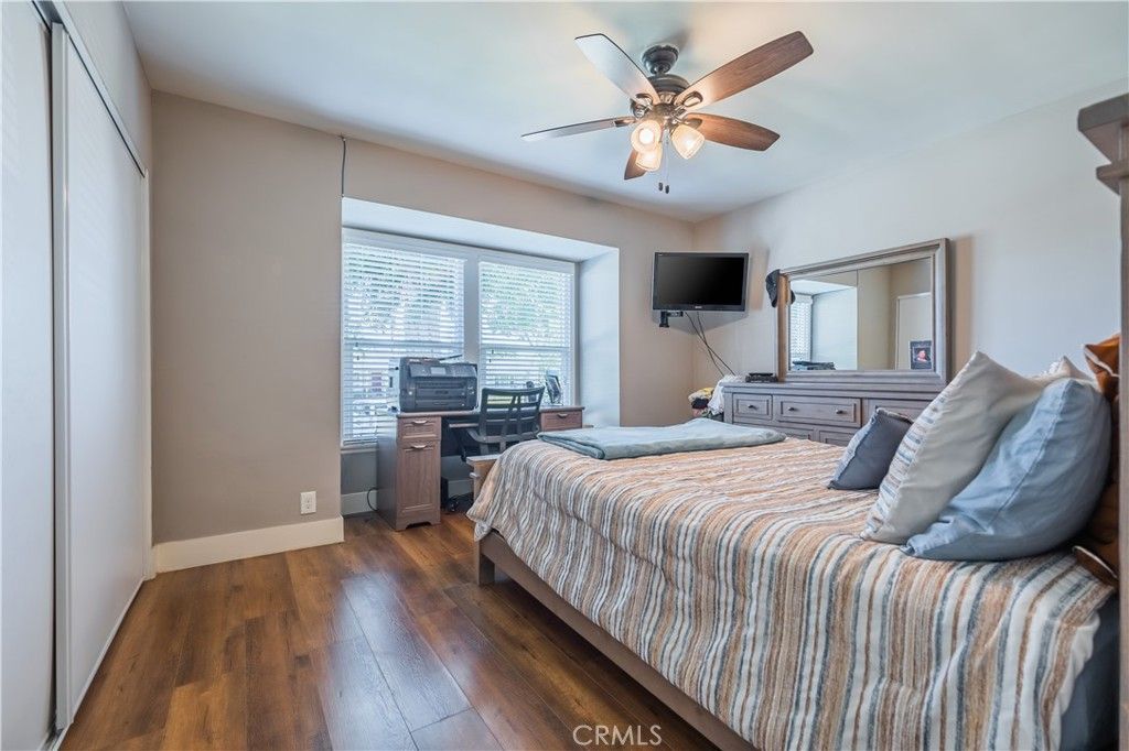 listing image 130721713612591568954