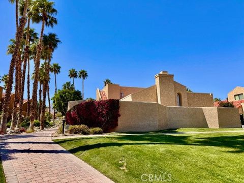 Photo of 73433 Foxtail Lane, Palm Desert, CA 92260 (MLS # PW25063775)