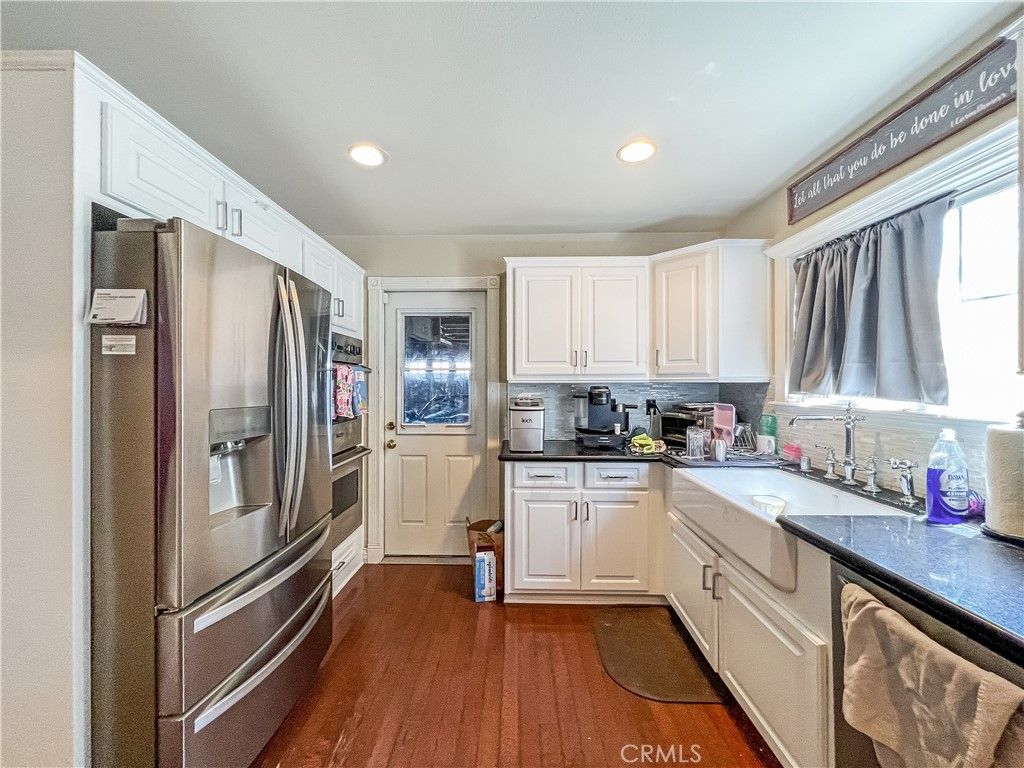 listing image 130722706726900273362