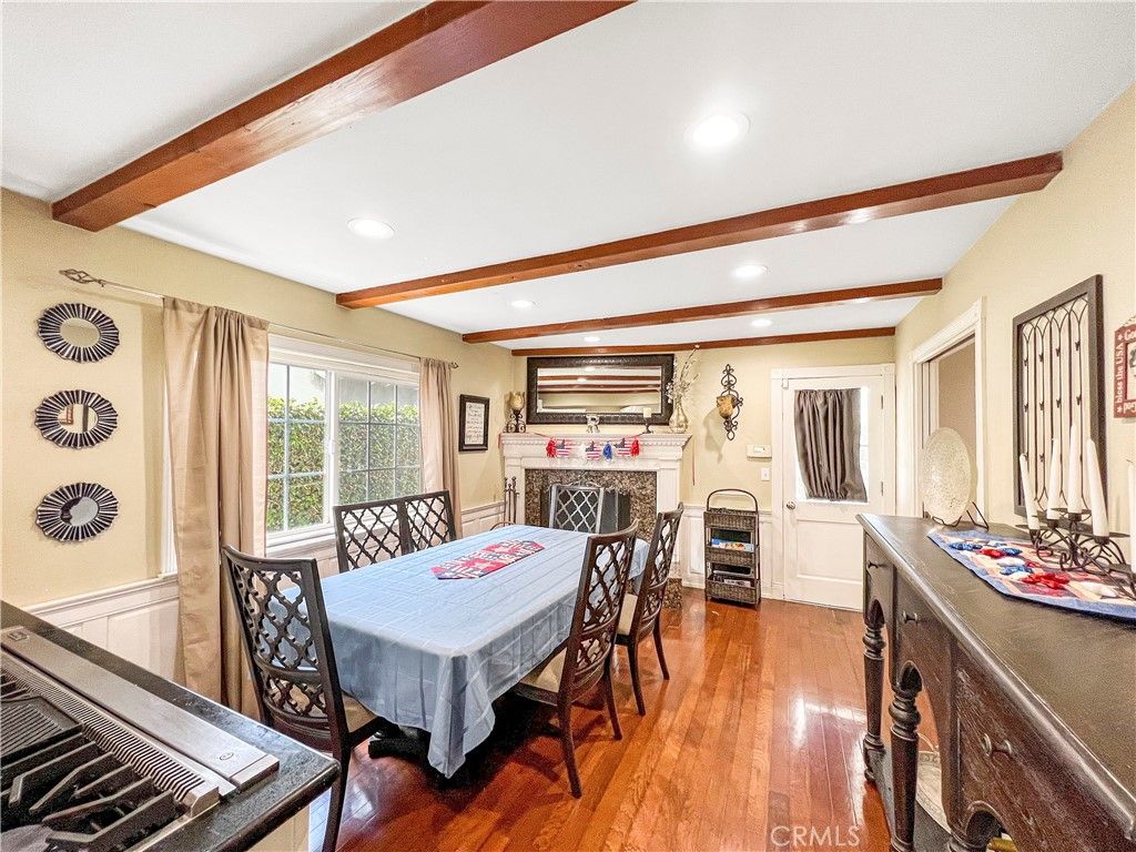 listing image 130724743753943201554