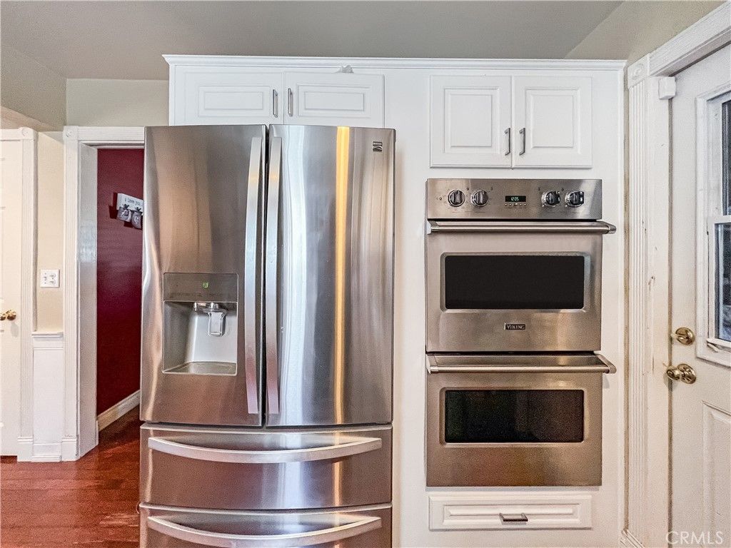 listing image 130721912535289839402