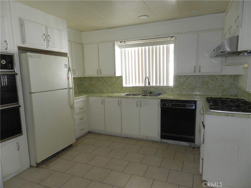 Photo 9 of 17 of 1441 Paso Real Avenue 269 mobile home