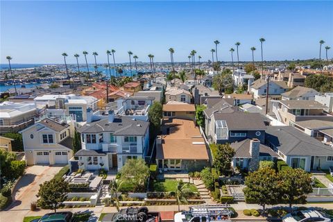 A home in Corona Del Mar