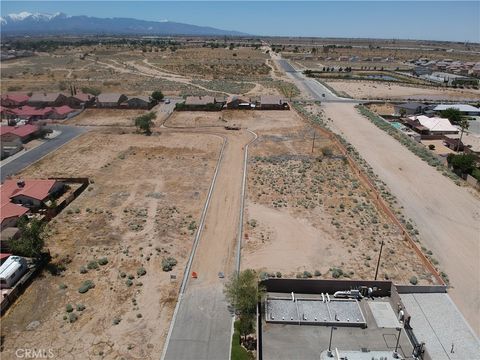 Photo of 0 Fresno Street, Hesperia, CA 92345 (MLS # DW25056810)