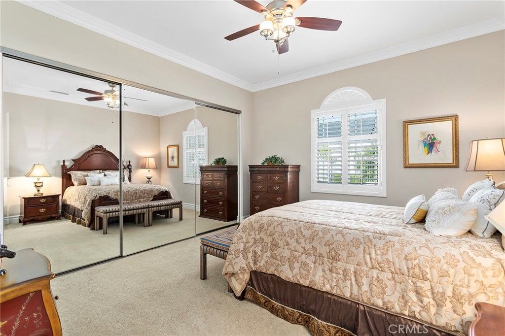 listing image 130724886202975344476
