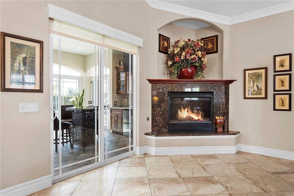 listing image 130721244920068021121