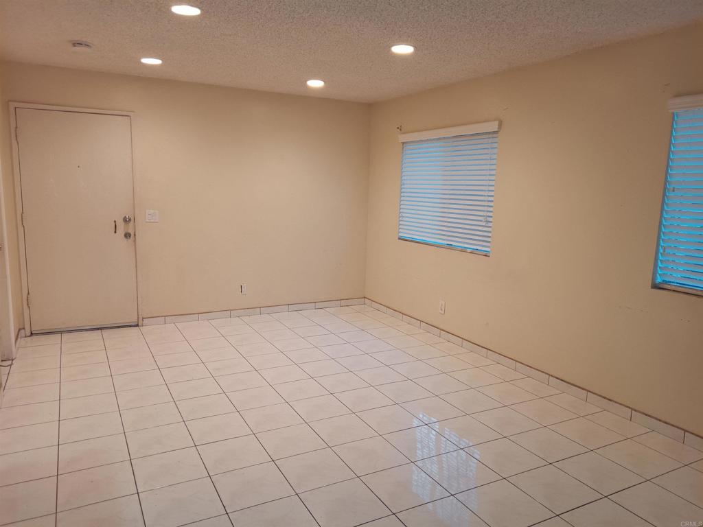 Photo 13 of 18 of 879 W San Ysidro Boulevard 5 townhome