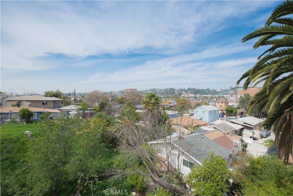 listing image 130726161997243222359