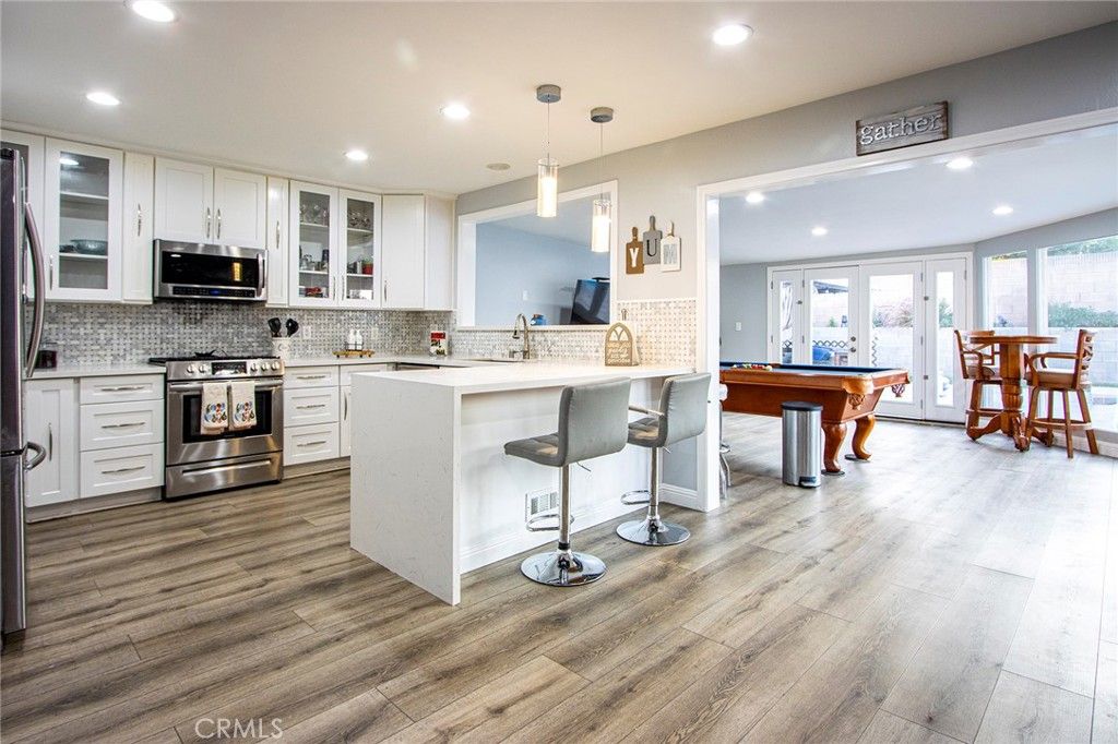 listing image 130721642879729210217