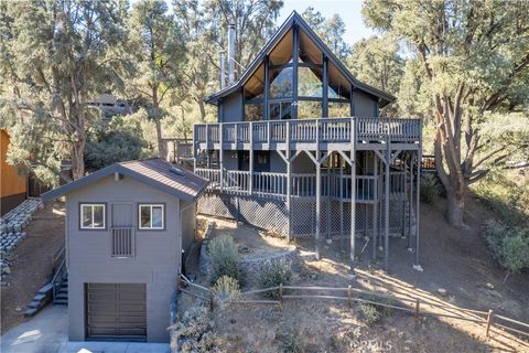 A home in Pine Mountain Club