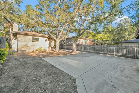 A home in La Crescenta