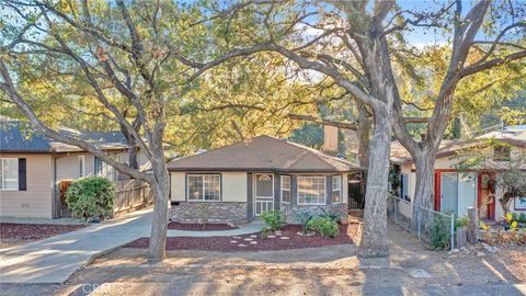 A home in La Crescenta