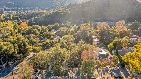 A home in La Crescenta