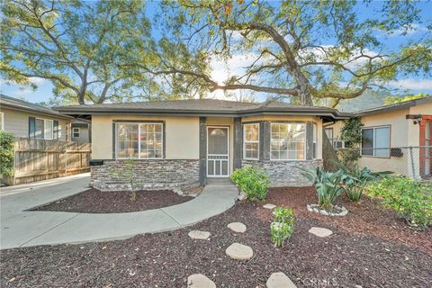 A home in La Crescenta