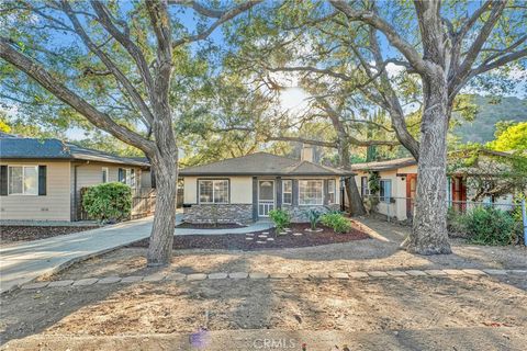 A home in La Crescenta