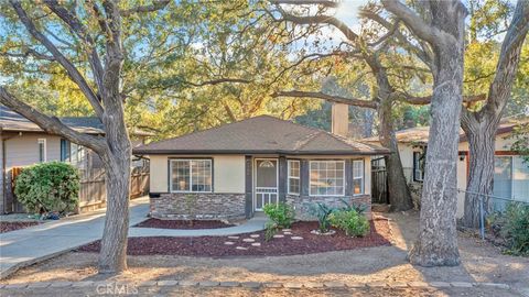 A home in La Crescenta