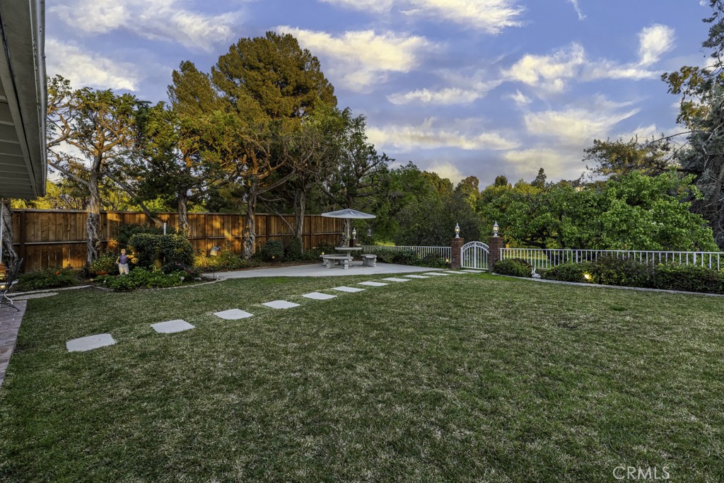 Photo 63 of 73 of 1382 Avenida Loma Vista house