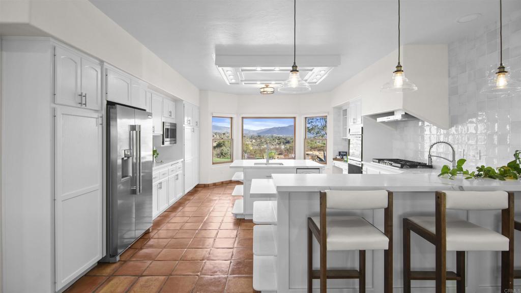 12494 Palos Tierra Road