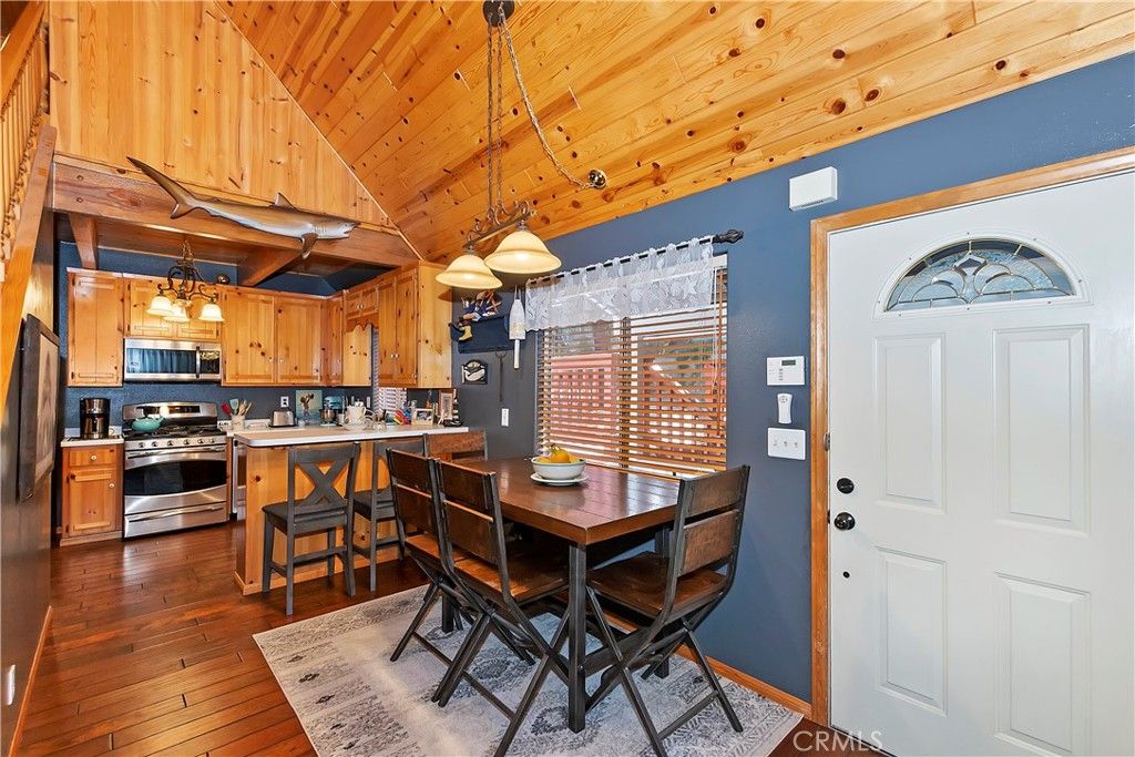 listing image 130720391713520871099