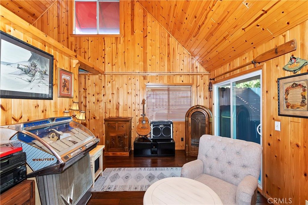 listing image 130727170808964322279